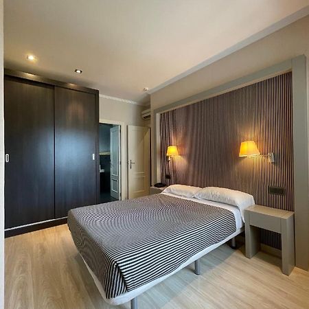 Apartamento Con Piscina Y Parking Apartman Valencia Kültér fotó