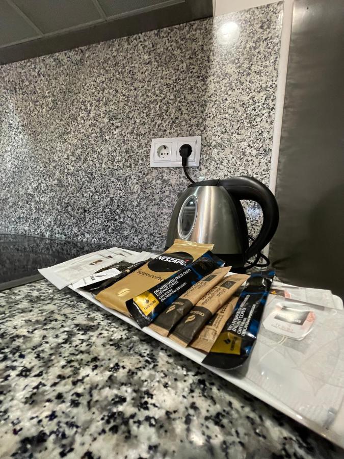 Apartamento Con Piscina Y Parking Apartman Valencia Kültér fotó